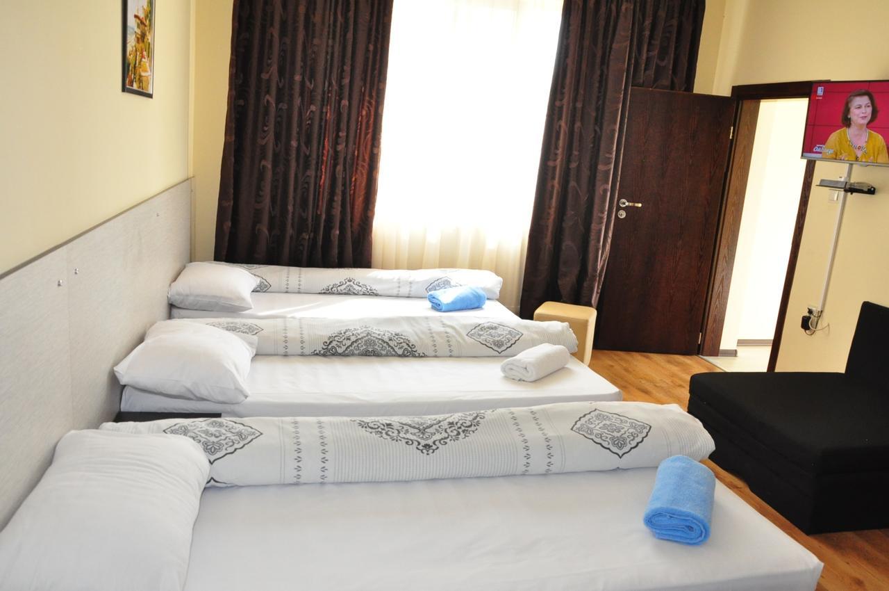 Guest Rooms Simona Opanets Ngoại thất bức ảnh