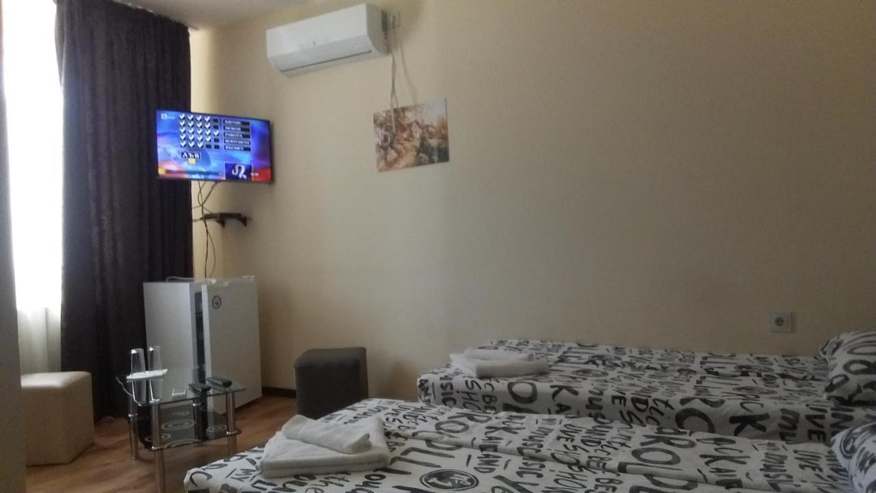 Guest Rooms Simona Opanets Ngoại thất bức ảnh