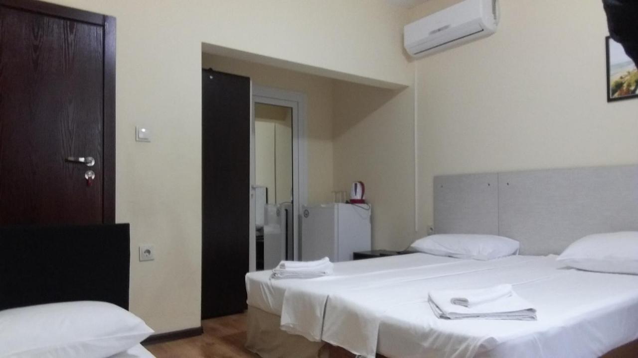 Guest Rooms Simona Opanets Ngoại thất bức ảnh