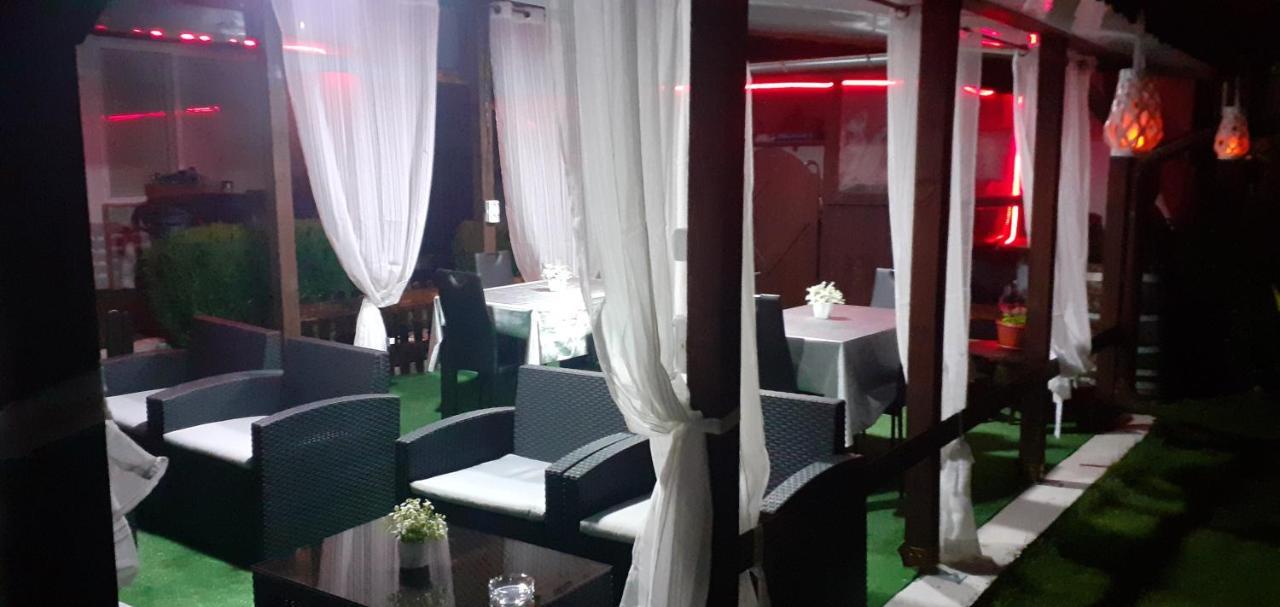 Guest Rooms Simona Opanets Ngoại thất bức ảnh