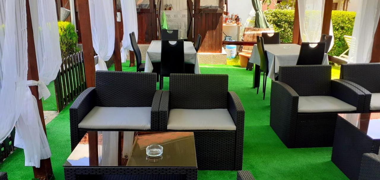 Guest Rooms Simona Opanets Ngoại thất bức ảnh