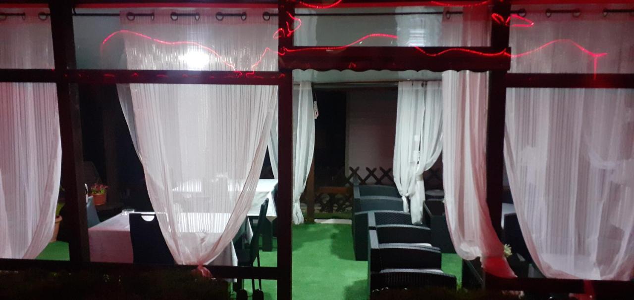 Guest Rooms Simona Opanets Ngoại thất bức ảnh